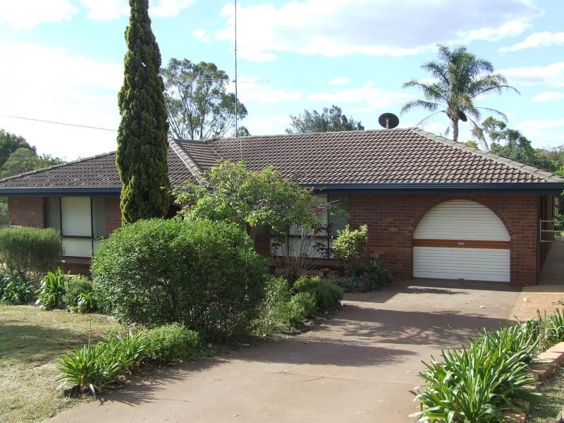 11 Cumners Road, Torrington QLD 4350