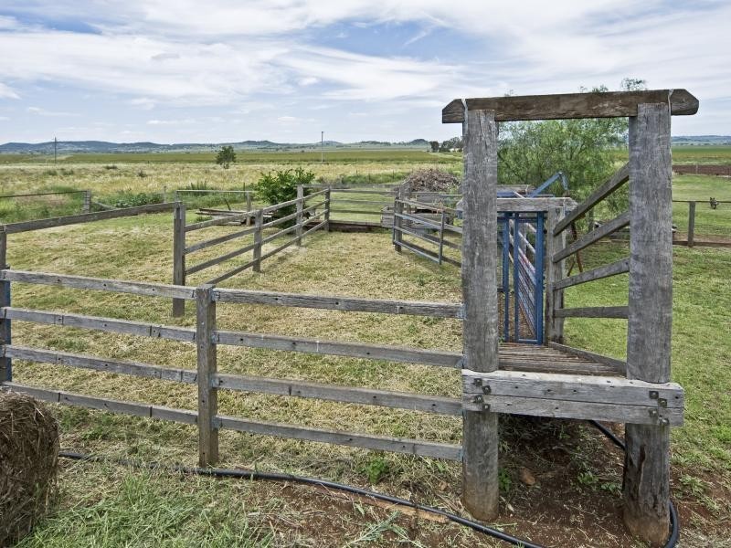 349 Wyreema-Cambooya Connection Road, Toowoomba QLD 4350