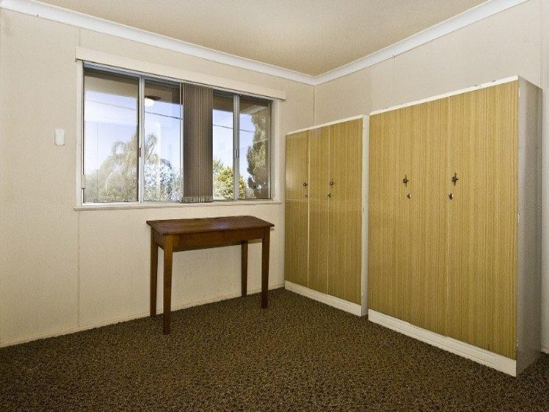 69 South Street, Toowoomba QLD 4350