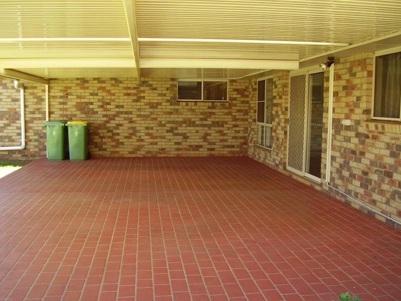 Kearneys Spring QLD 4350