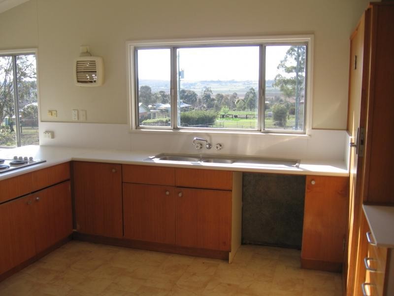 27 Omara’s Road, Wellcamp QLD 4350