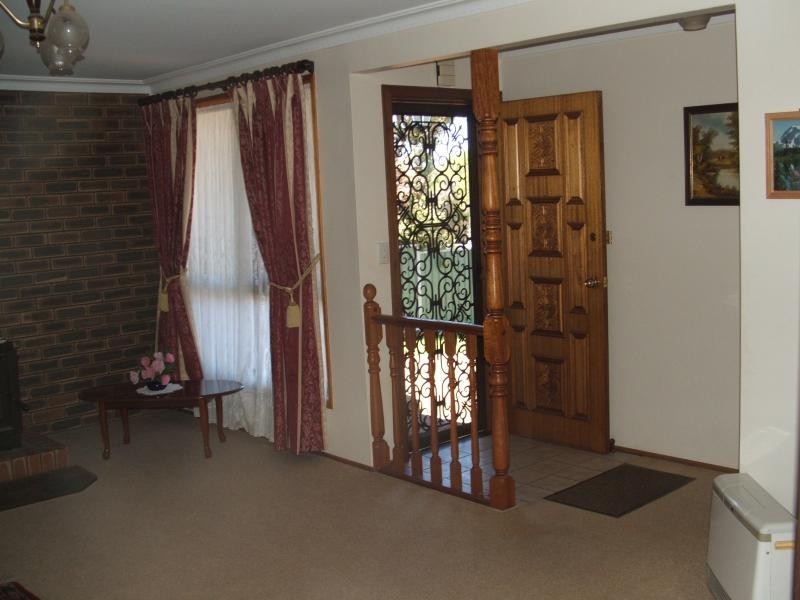 17 Mott Crescent, Toowoomba QLD 4350