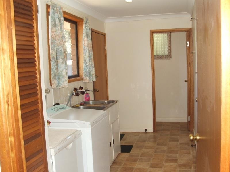 17 Mott Crescent, Toowoomba QLD 4350