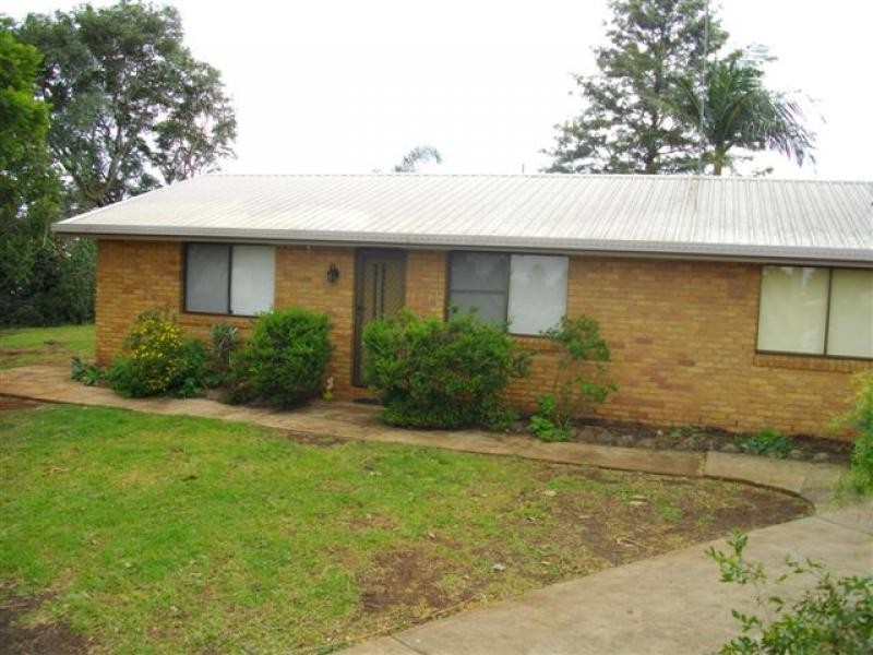 5 Solero Court, Wilsonton QLD 4350