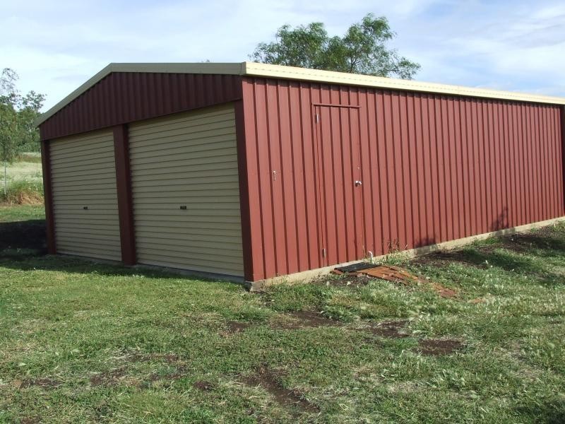 2 Cary Road, Toowoomba QLD 4350