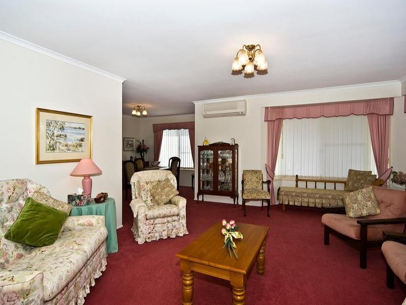 24 Rangeview Road, Toowoomba QLD 4350