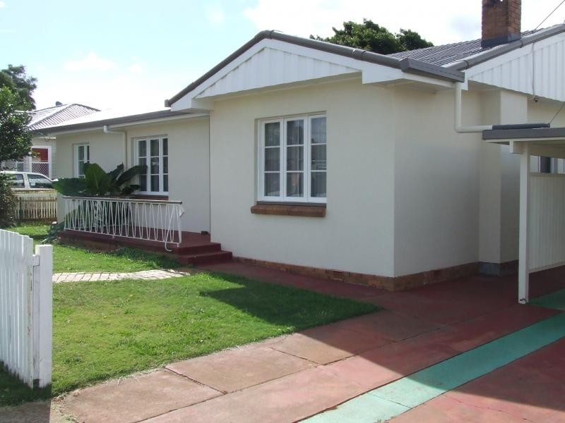 5 Hursley Road, Toowoomba QLD 4350