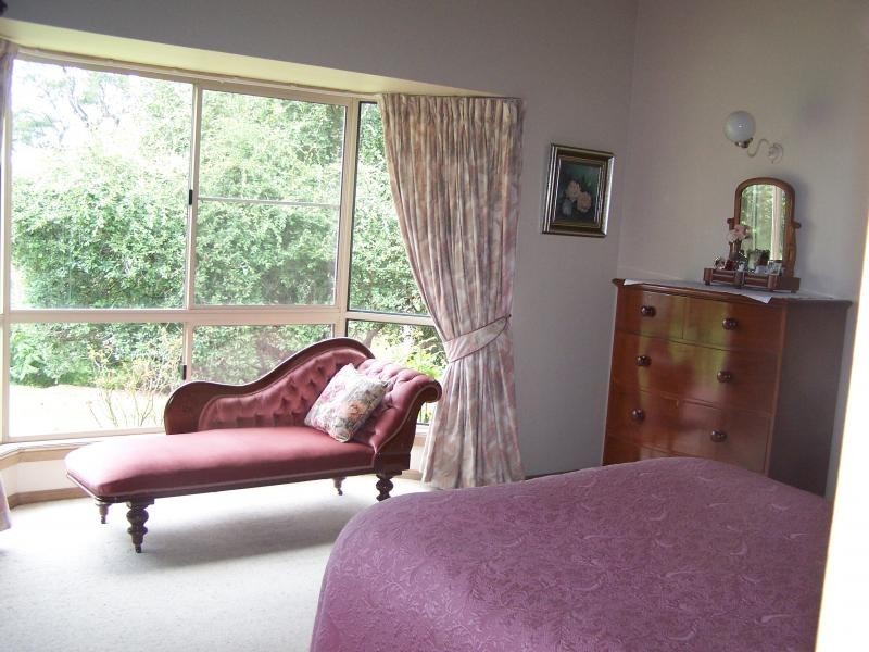 15 Hilltop Crescent, Toowoomba QLD 4350