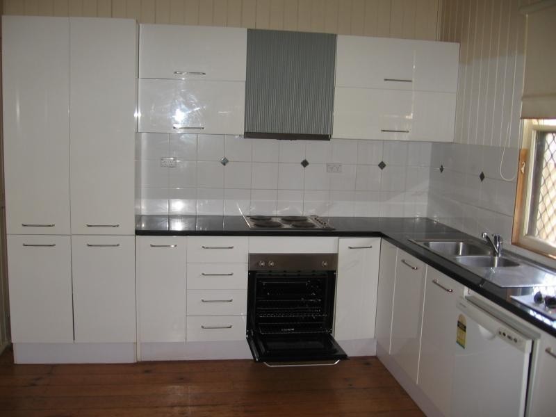 17 McDowall Street, Toowoomba QLD 4350