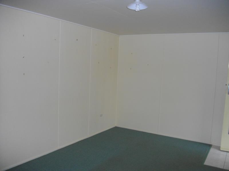 518 Bridge Street, Wilsonton QLD 4350