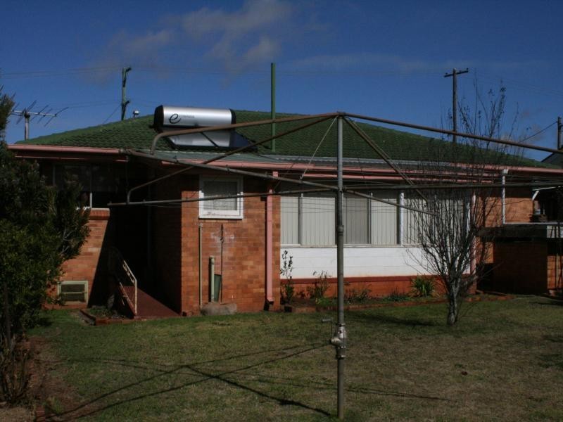 193 North Street, Rockville QLD 4350