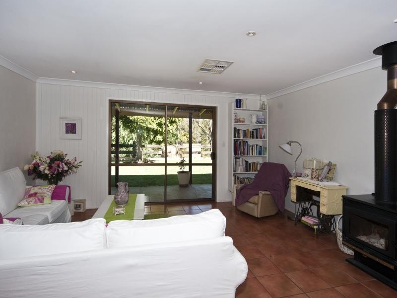 23 Donnellys Road, Toowoomba QLD 4350