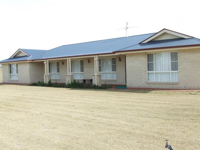 495 Goombungee-Meringandan Road, Toowoomba QLD 4350