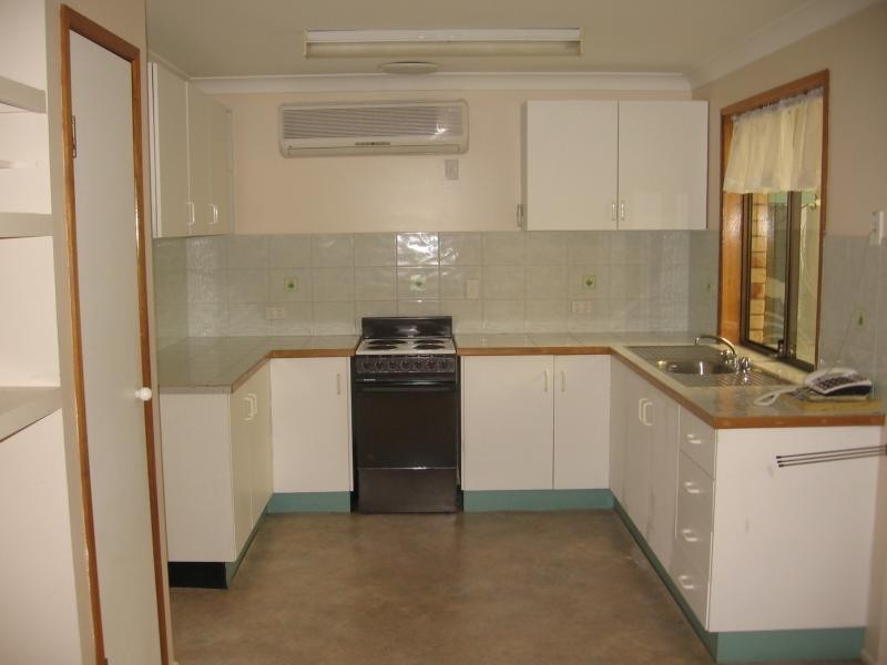 4 Balfour Street, Wyreema QLD 4352