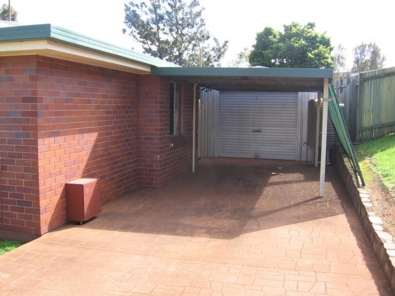 39 Poinciana Street, Toowoomba QLD 4350