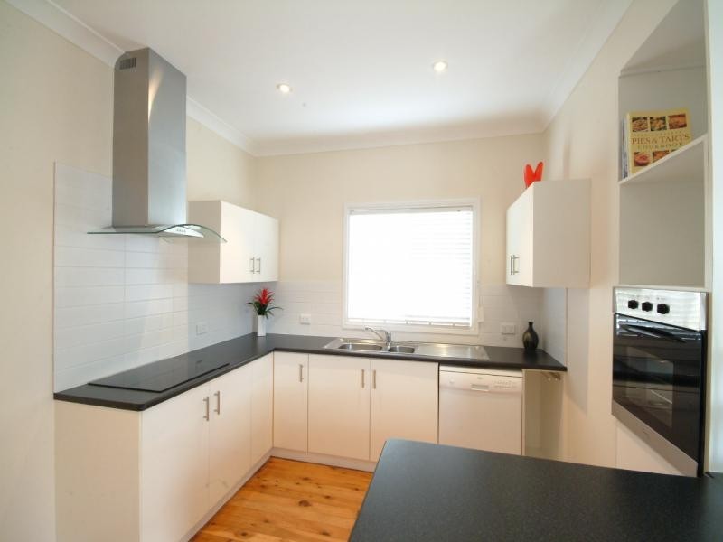 4 Newmarket Street, Toowoomba QLD 4350