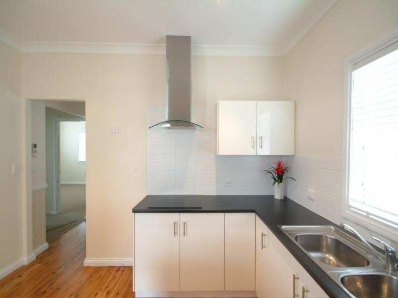 4 Newmarket Street, Toowoomba QLD 4350