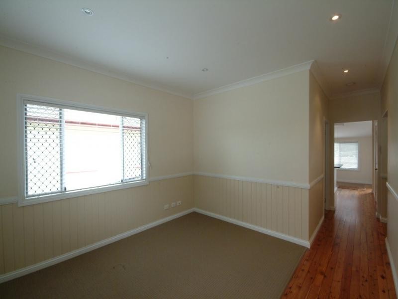 4 Newmarket Street, Toowoomba QLD 4350