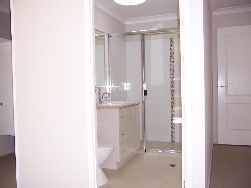 1/11A Warratah Street, Toowoomba QLD 4350