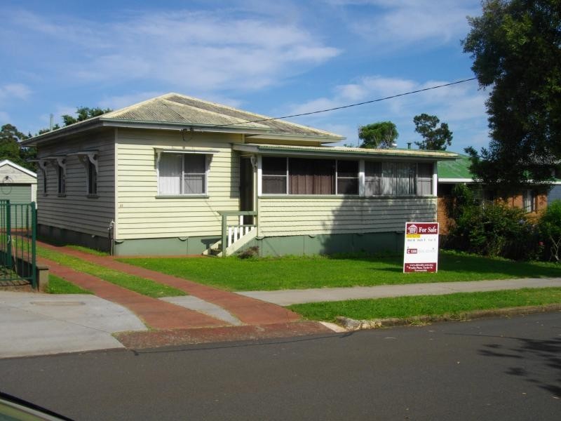 57 Hillview Avenue, Newtown QLD 4350