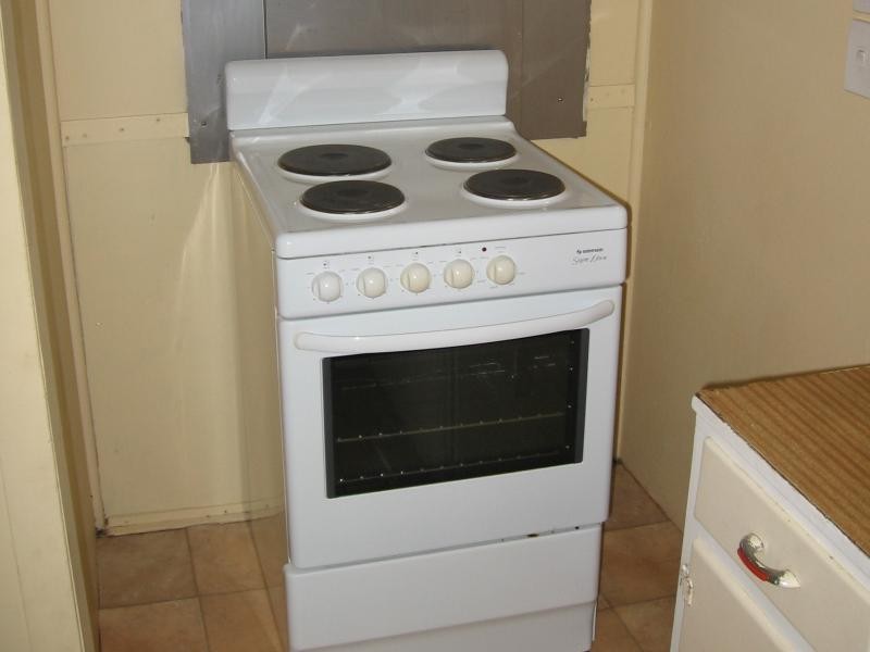 57 Hillview Avenue, Newtown QLD 4350