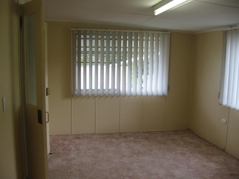 57 Hillview Avenue, Newtown QLD 4350