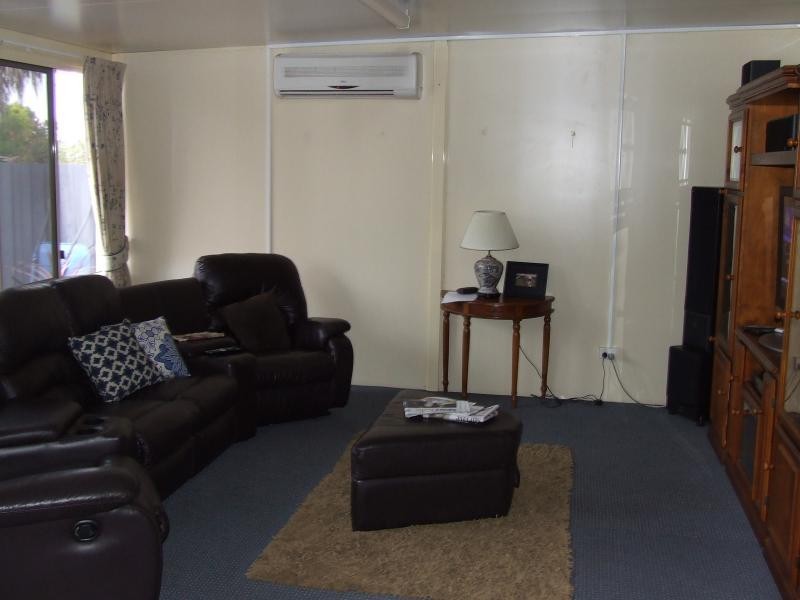 34 Beryl Street, Wilsonton QLD 4350