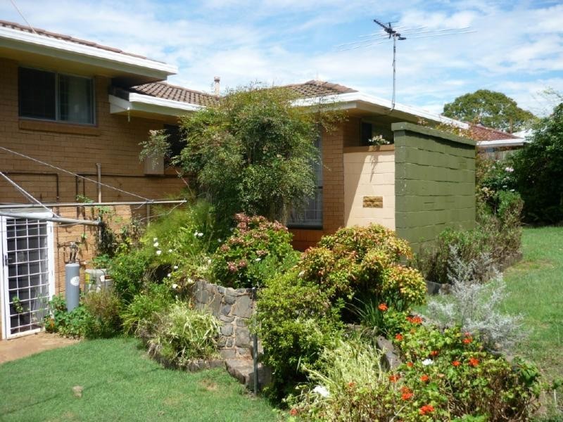 9 Barrymount Crescent, Toowoomba QLD 4350
