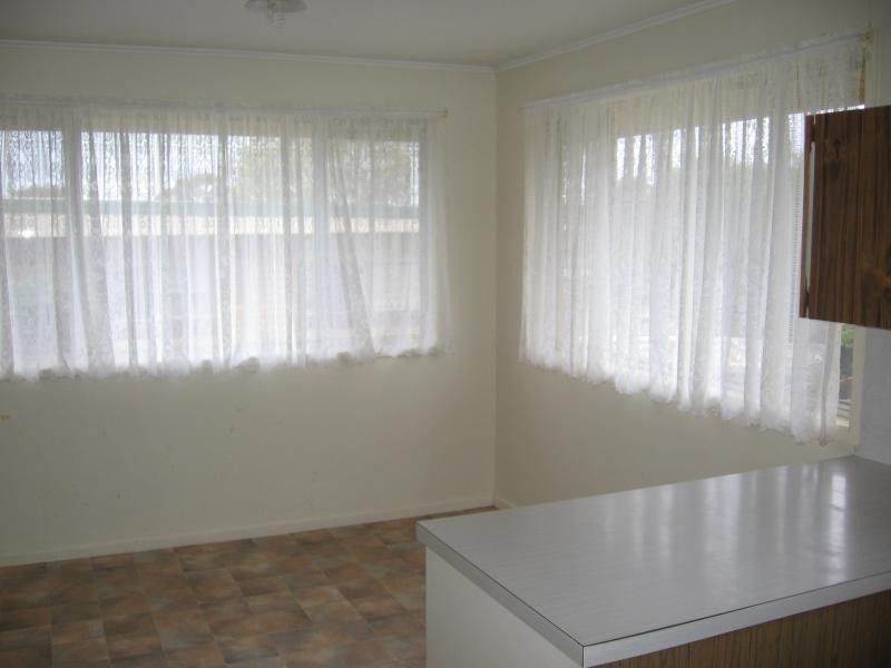 74 Debra Street, Centenary Heights QLD 4350