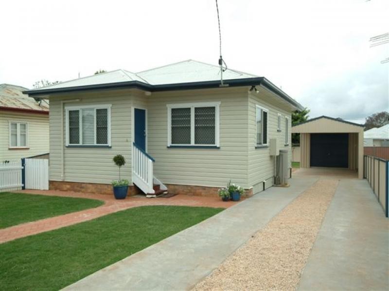 4 Newmarket Street, Toowoomba QLD 4350