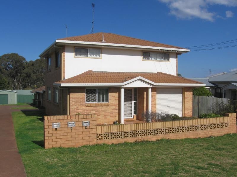 3/24 Ladner Street, Toowoomba QLD 4350