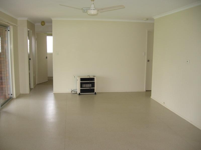 11 Stumm Street, Kearneys Spring QLD 4350