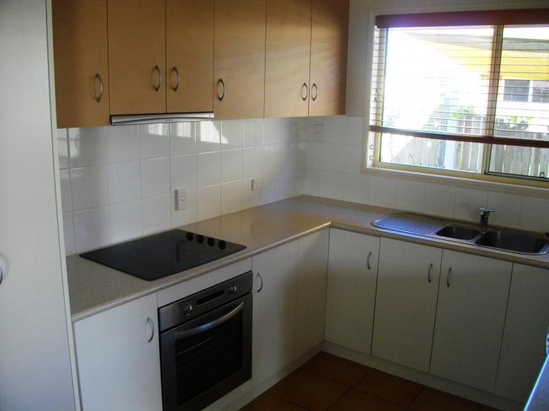 B/10 Willowburn Drive, Rockville QLD 4350