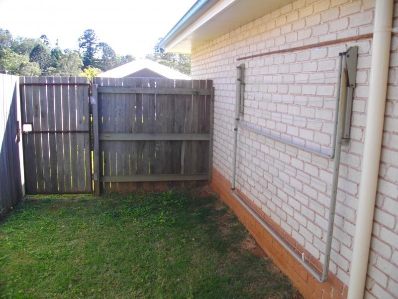 B/10 Willowburn Drive, Rockville QLD 4350
