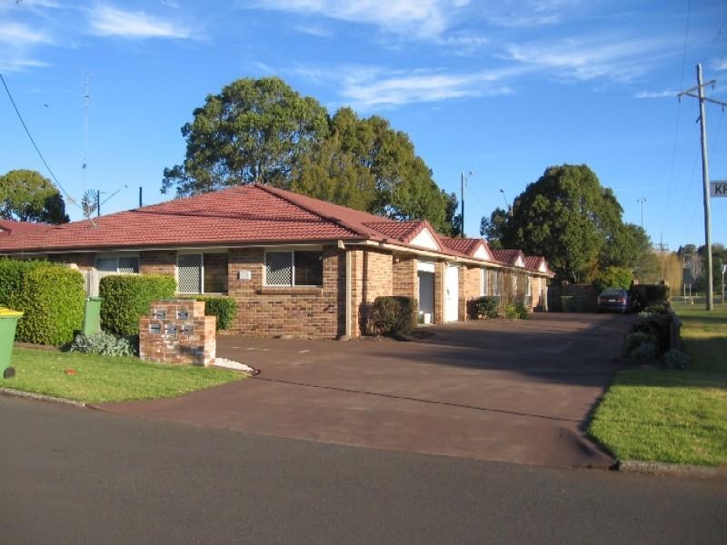 2/6 Krause Court, East Toowoomba QLD 4350