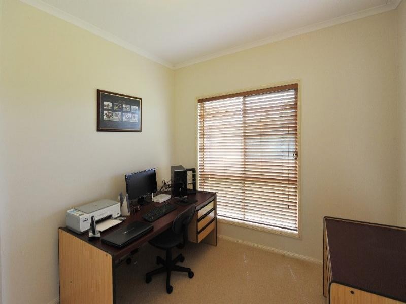 22 Oestreich Road, Wellcamp QLD 4350