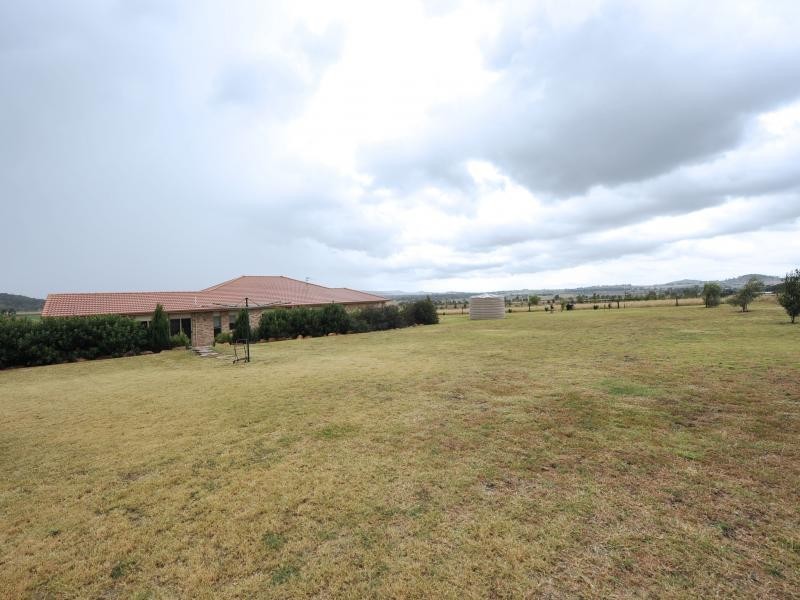 22 Oestreich Road, Wellcamp QLD 4350