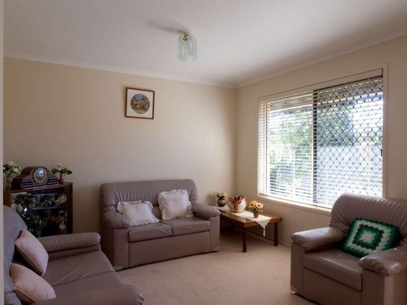 2 Olsen Street, Crows Nest QLD 4355