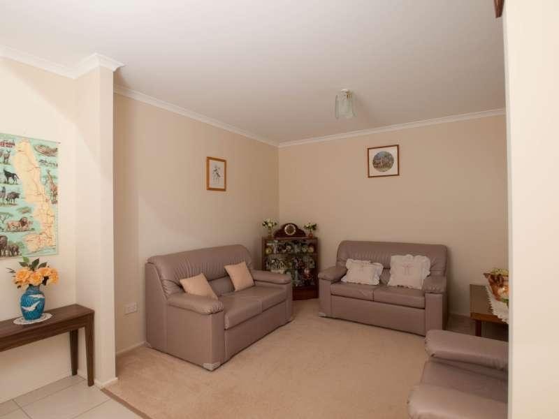 2 Olsen Street, Crows Nest QLD 4355