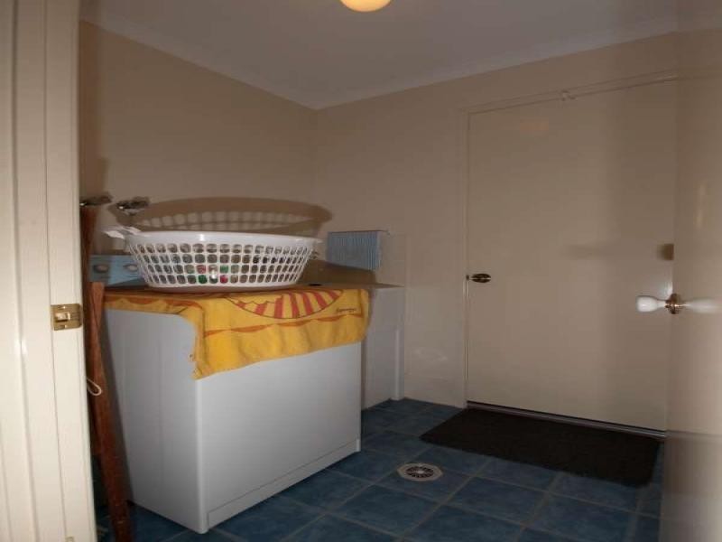 2 Olsen Street, Crows Nest QLD 4355