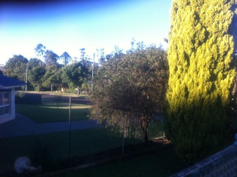 9 Esmond Street, Rockville QLD 4350