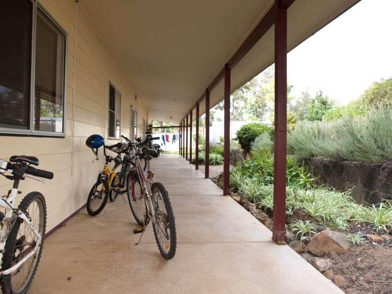 3 William Street, Crows Nest QLD 4355
