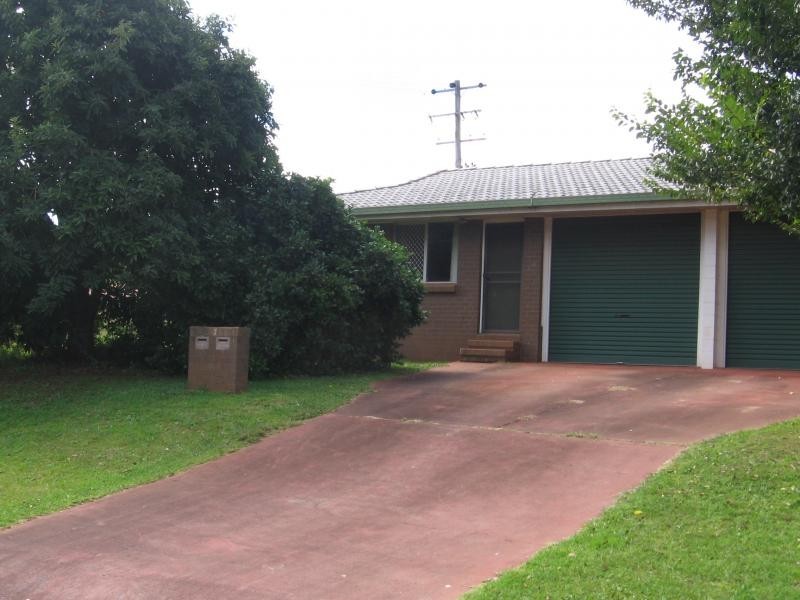 2/31 Muir Street, Harlaxton QLD 4350