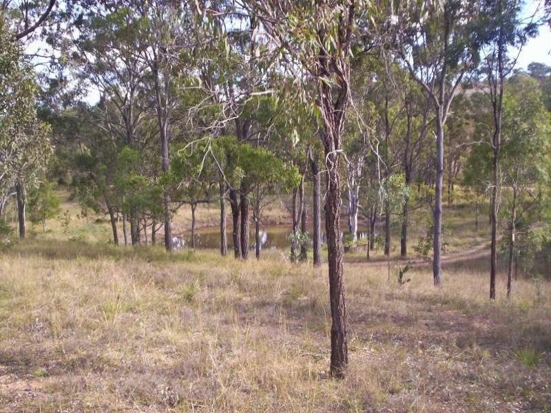 8 Back Creek Road, Cooyar QLD 4402