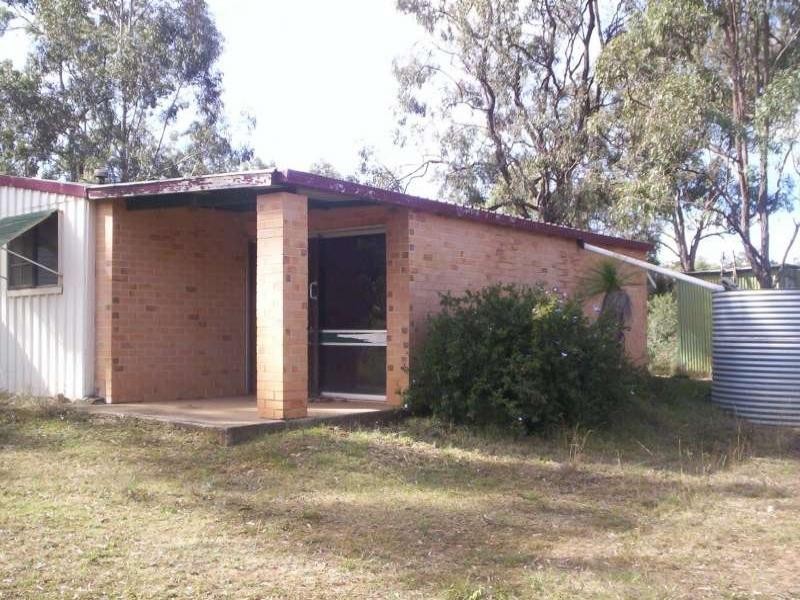 8 Back Creek Road, Cooyar QLD 4402