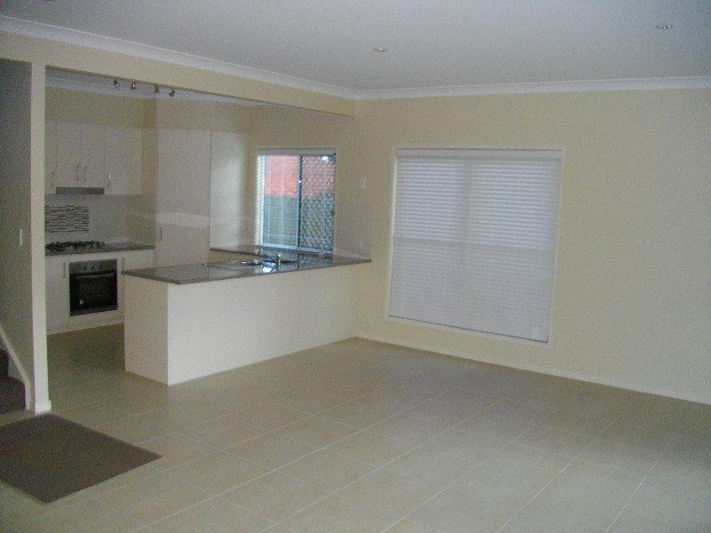 2/57A North Street, North Toowoomba QLD 4350