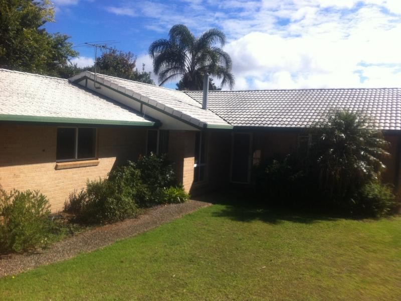 8 Stewart Street, Highfields QLD 4352