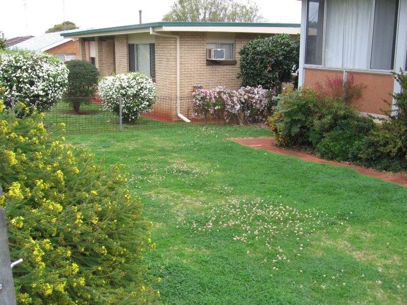 74 Debra Street, Centenary Heights QLD 4350