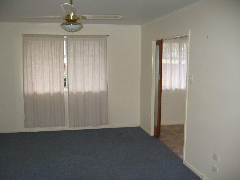 74 Debra Street, Centenary Heights QLD 4350