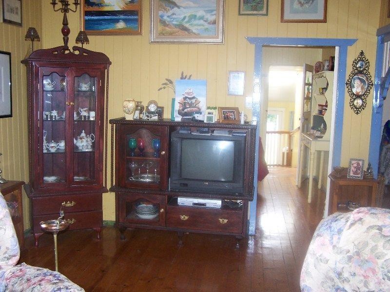 153 Taylor Street, Wilsonton QLD 4350